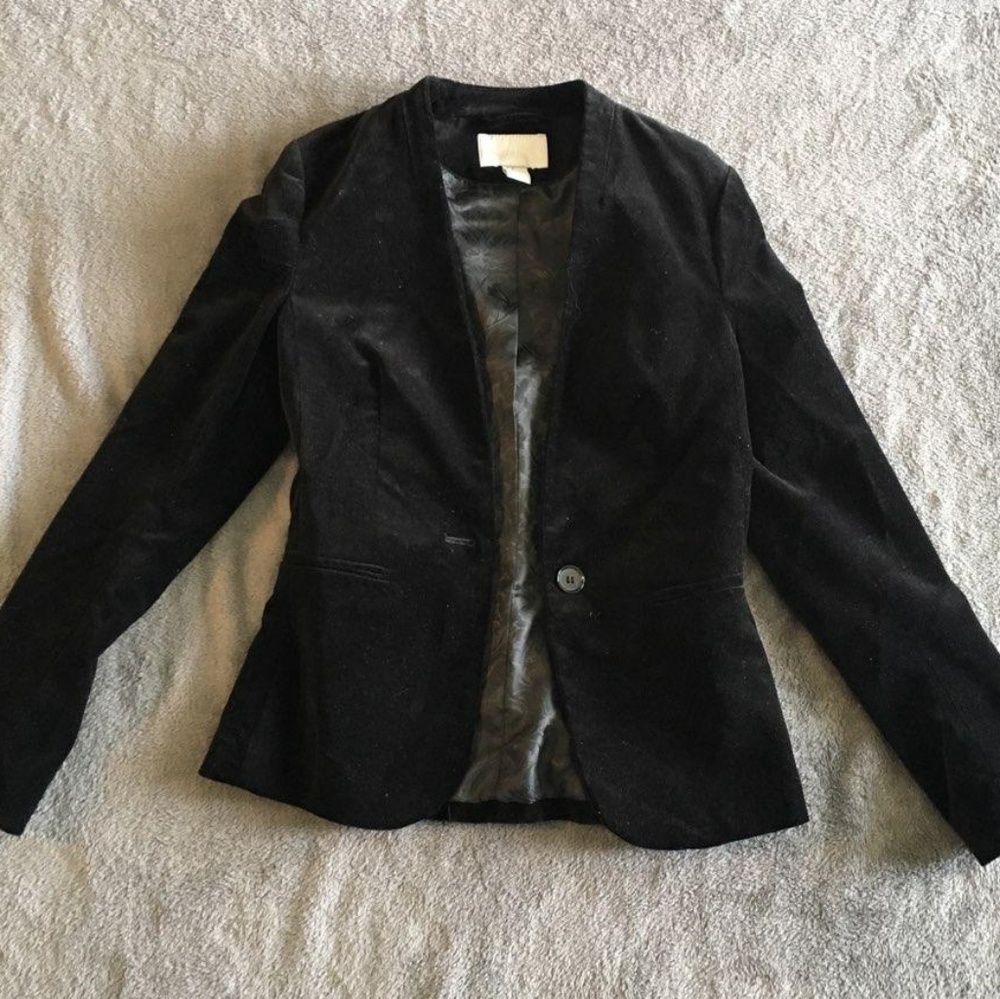H&M velvet blazer - size 2
